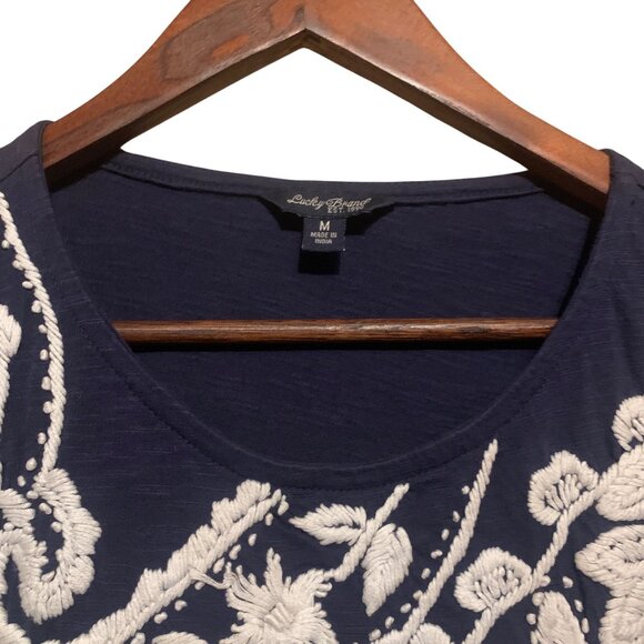 Lucky Brand Women's Top Navy Sleeveless Tank White Floral Embroidery Sz M Boho - Picture 7 of 15